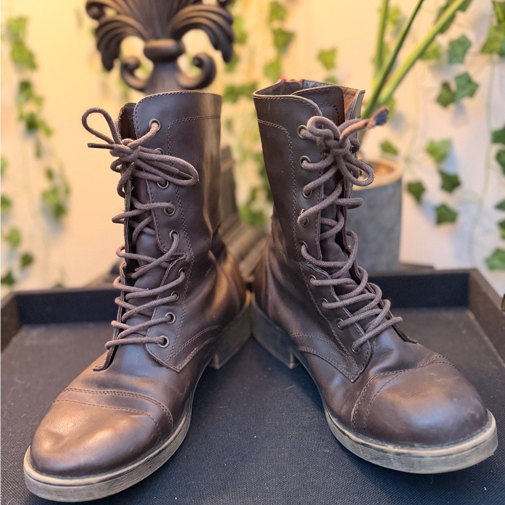 Brown Leather Women’s Boots